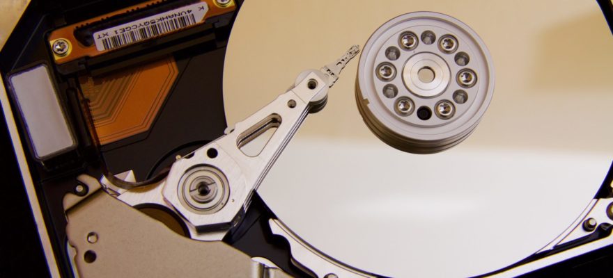 Mergefs - laikmenų sujungimas į vieną bendrą 2 mergefs hdd disku sujungimas i viena